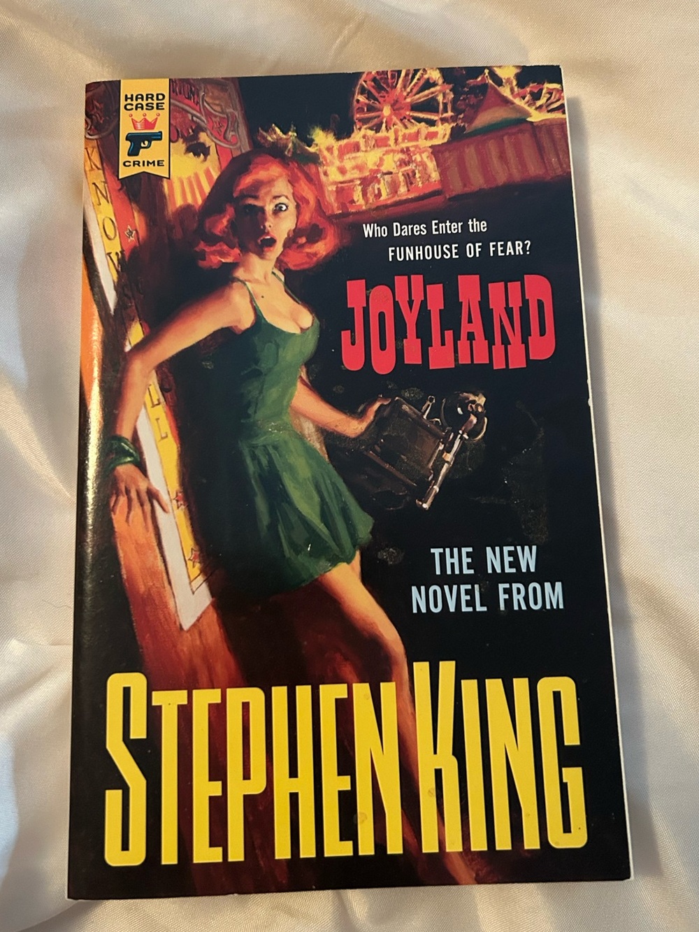 Joyland by Stephen King - Paperback Novel